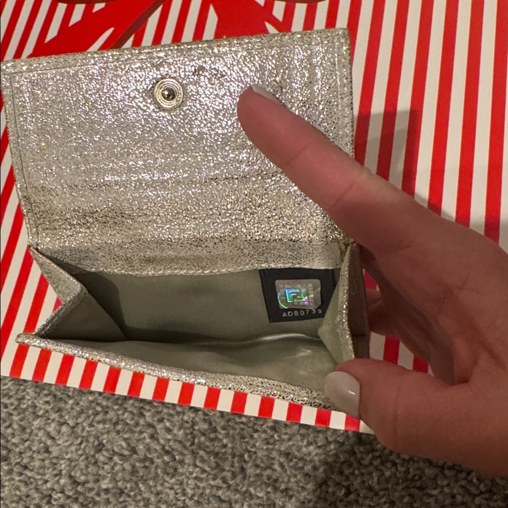 Fendi Silver and White Wallet - Picture 8 of 8